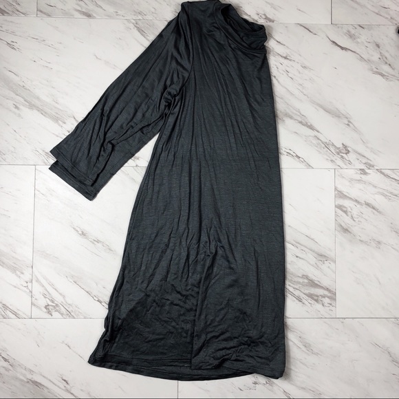 Charcoal Gray Tunic Top with 3/4 Sleeve NWOT! - Picture 2 of 2